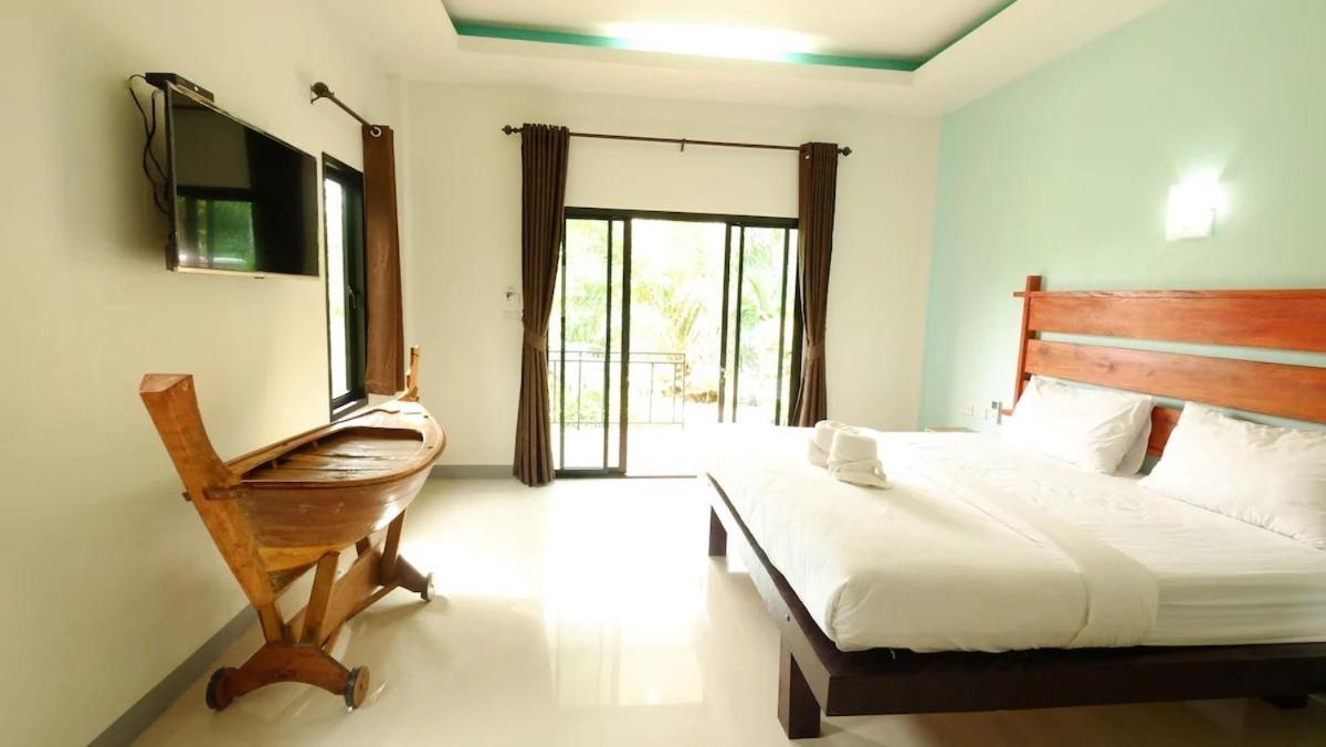 Baan Reenaa Lanta Koh Lanta Exterior photo