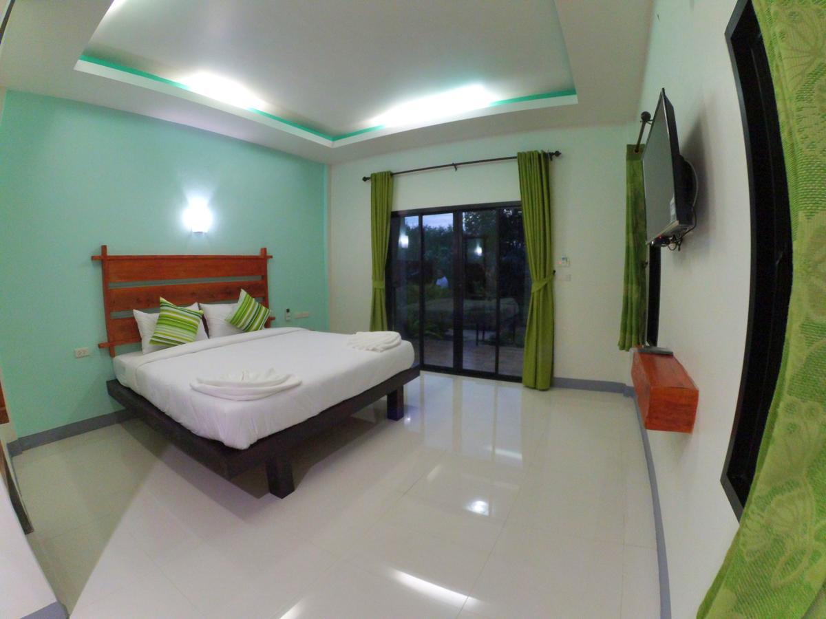 Baan Reenaa Lanta Koh Lanta Exterior photo